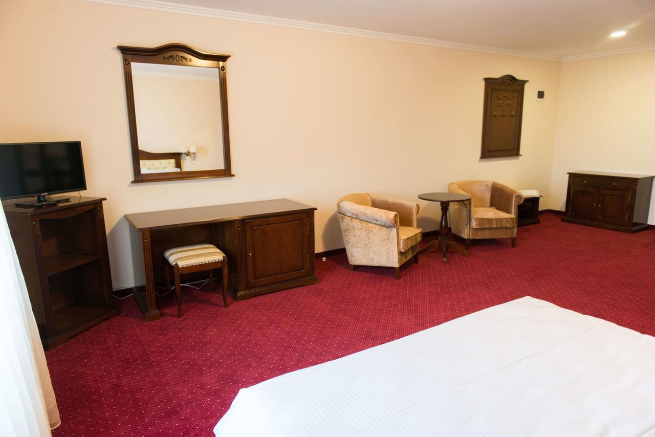 Hotel Dallas Negresti-Oas Room photo